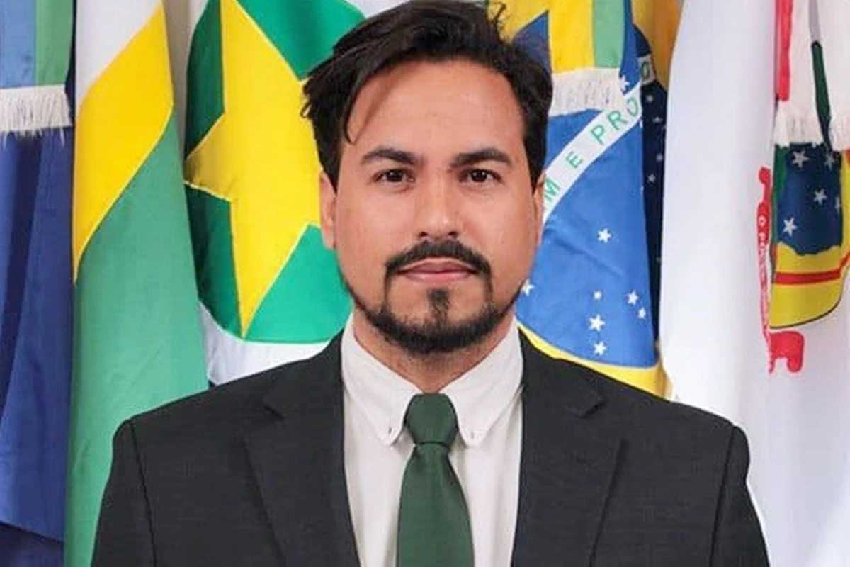 Quem é médico e vereador suspeito de manter menor como escrava sexual