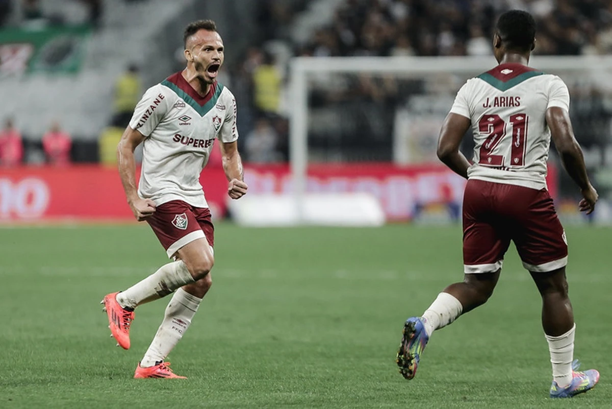 Flu castiga Corinthians e mantém invencibilidade de Renato. Veja gols