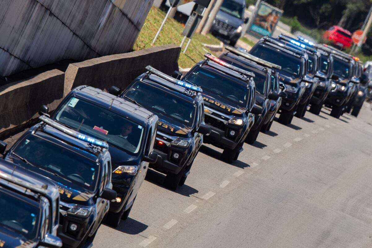 Ameaça de PCC e CV leva governo a dar blindados a diretores de prisões