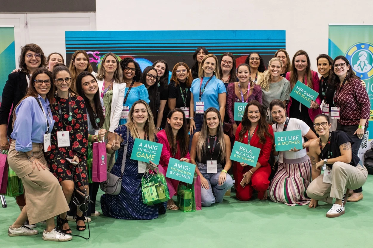 Poker delas: conheça a Amig, a associação de mulheres do mercado bet