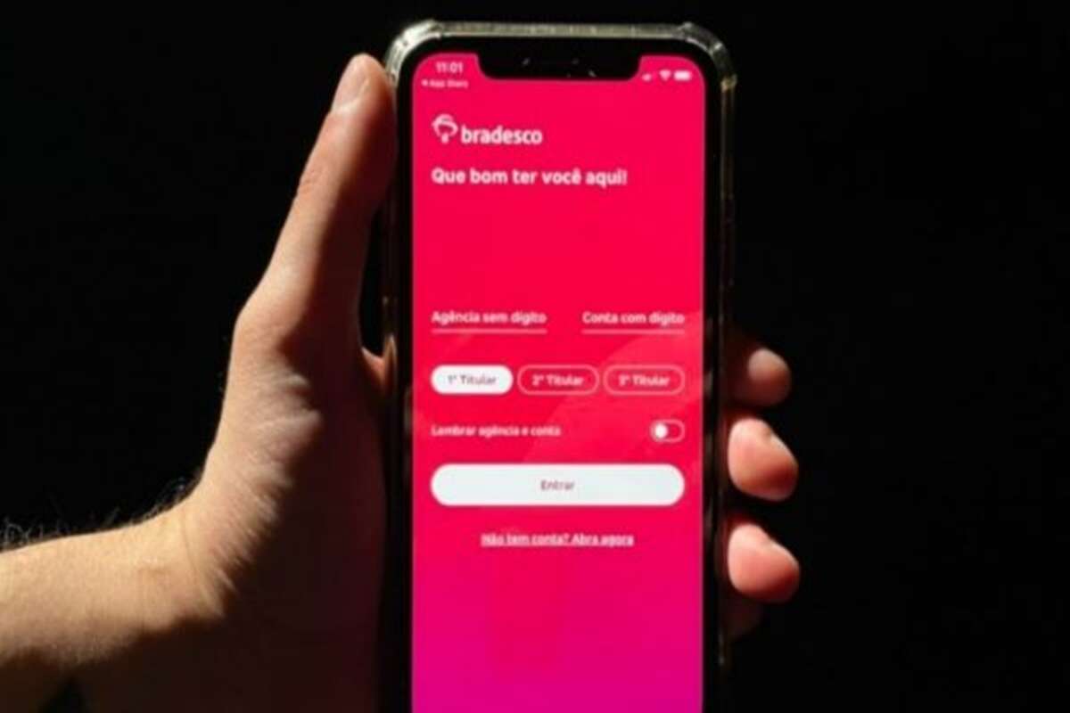 Usuários relatam que aplicativo do Bradesco apresenta saldo de R$ 1