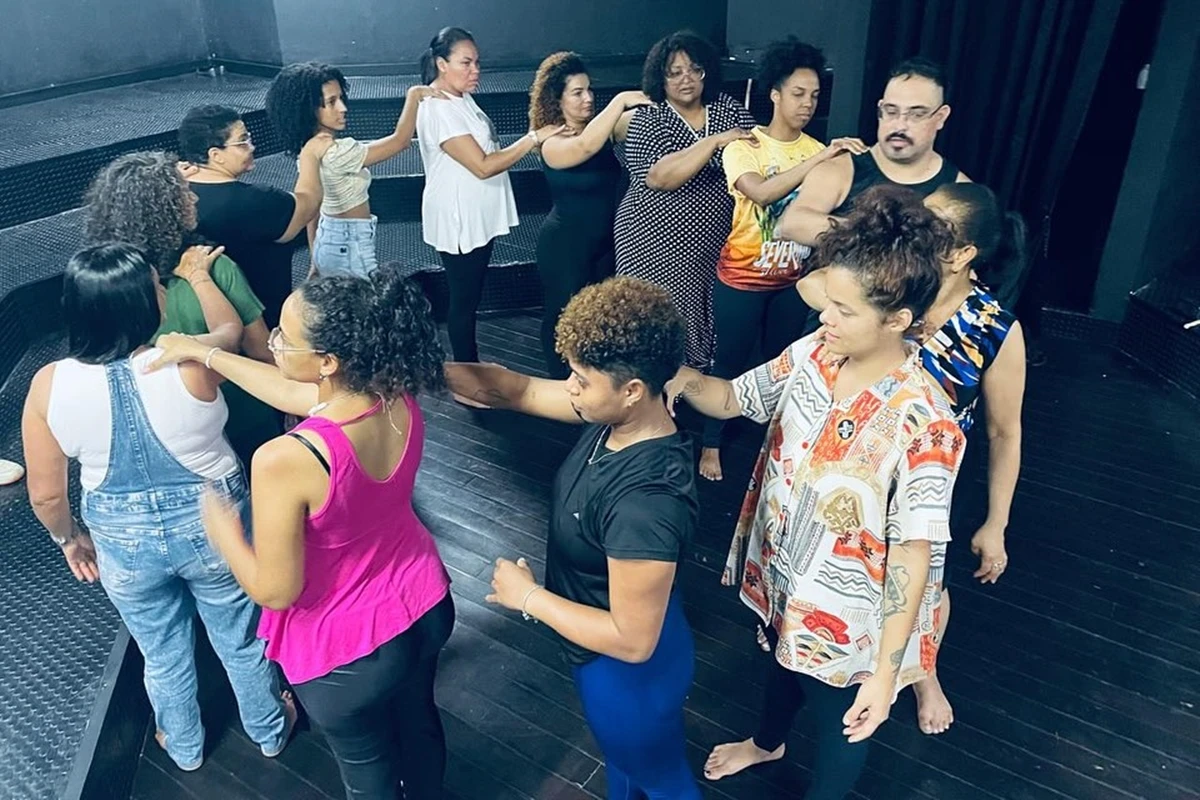 Projeto de teatro oferece bolsas para trabalhadoras domésticas do DF