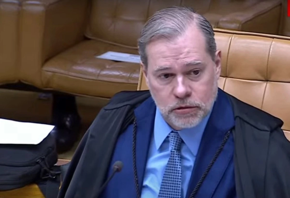 Senador diz que choro de Toffoli em julgamento é “orgasmo do mal”