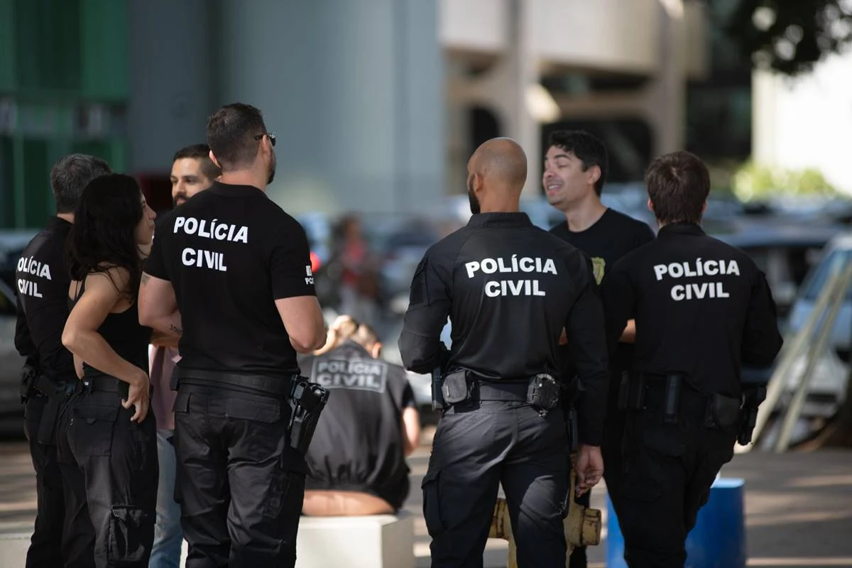 Governo federal oferece reajuste de 24,32% à Polícia Civil do DF