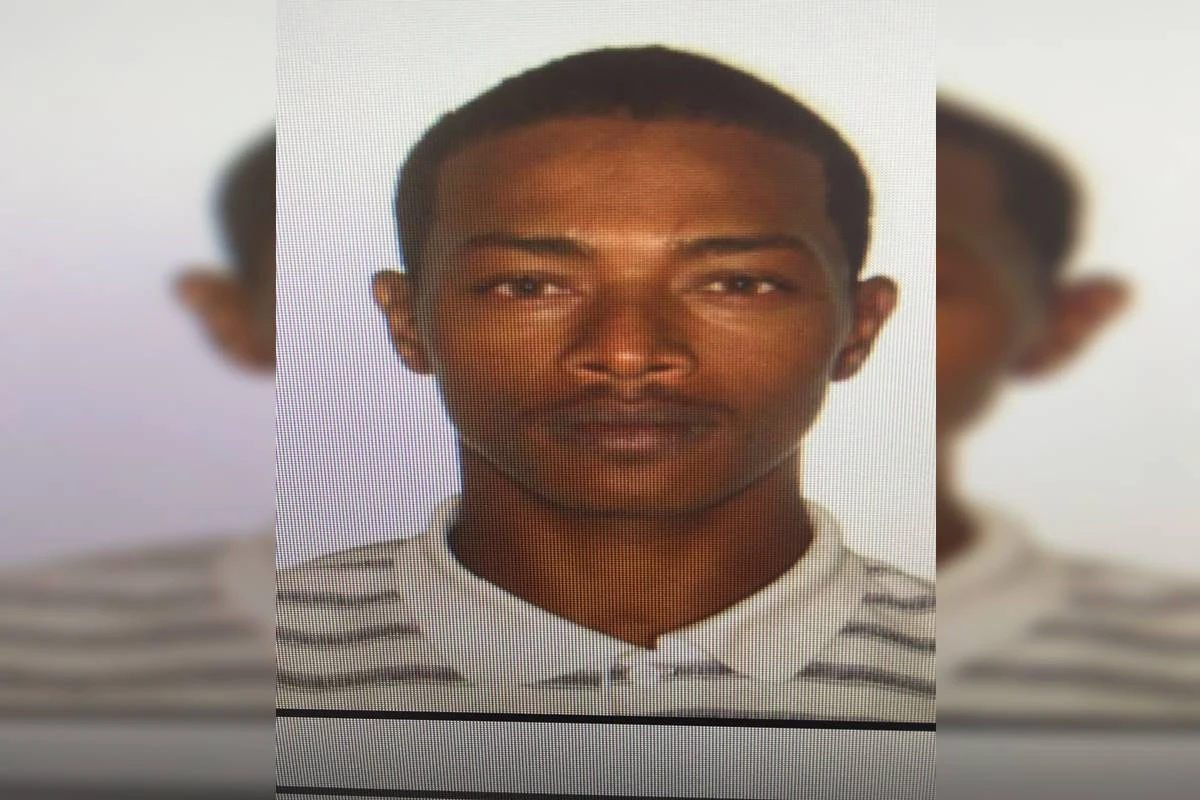 Homem que tentou matar vizinhos com facão é condenado pela Justiça