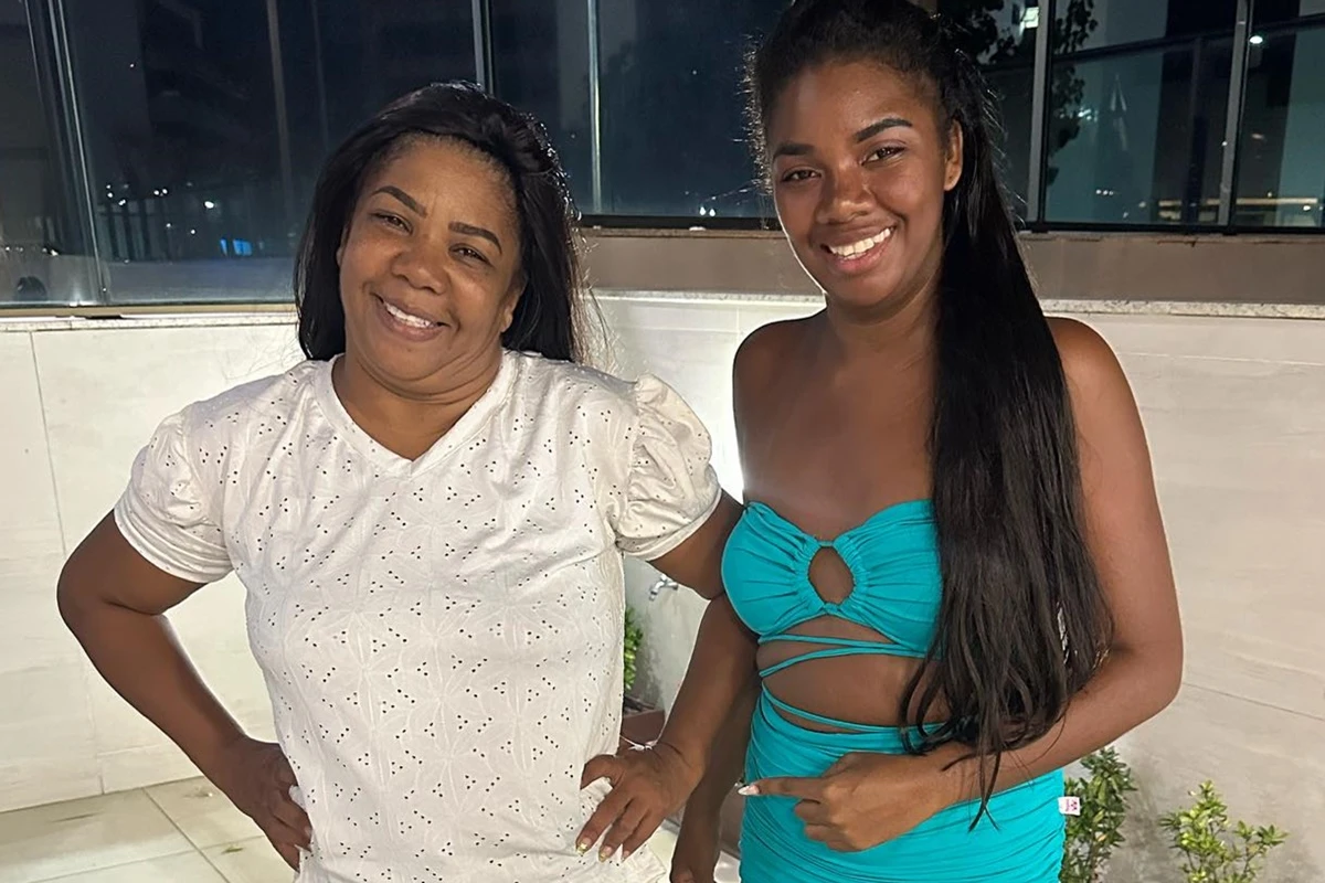 Mãe de Raquel Brito amaldiçoa jornalistas após nova polêmica da filha