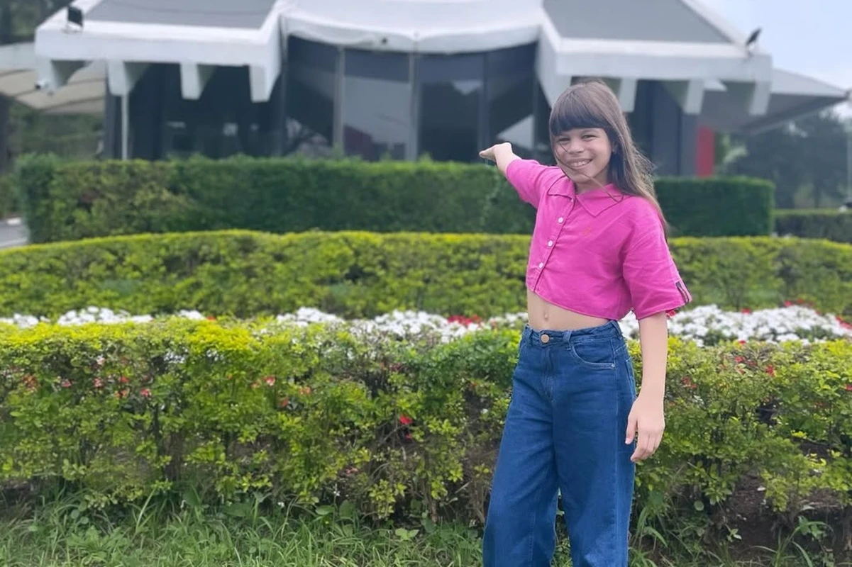 Atriz mirim recebeu tratamento para dengue antes de diagnosticar tumor