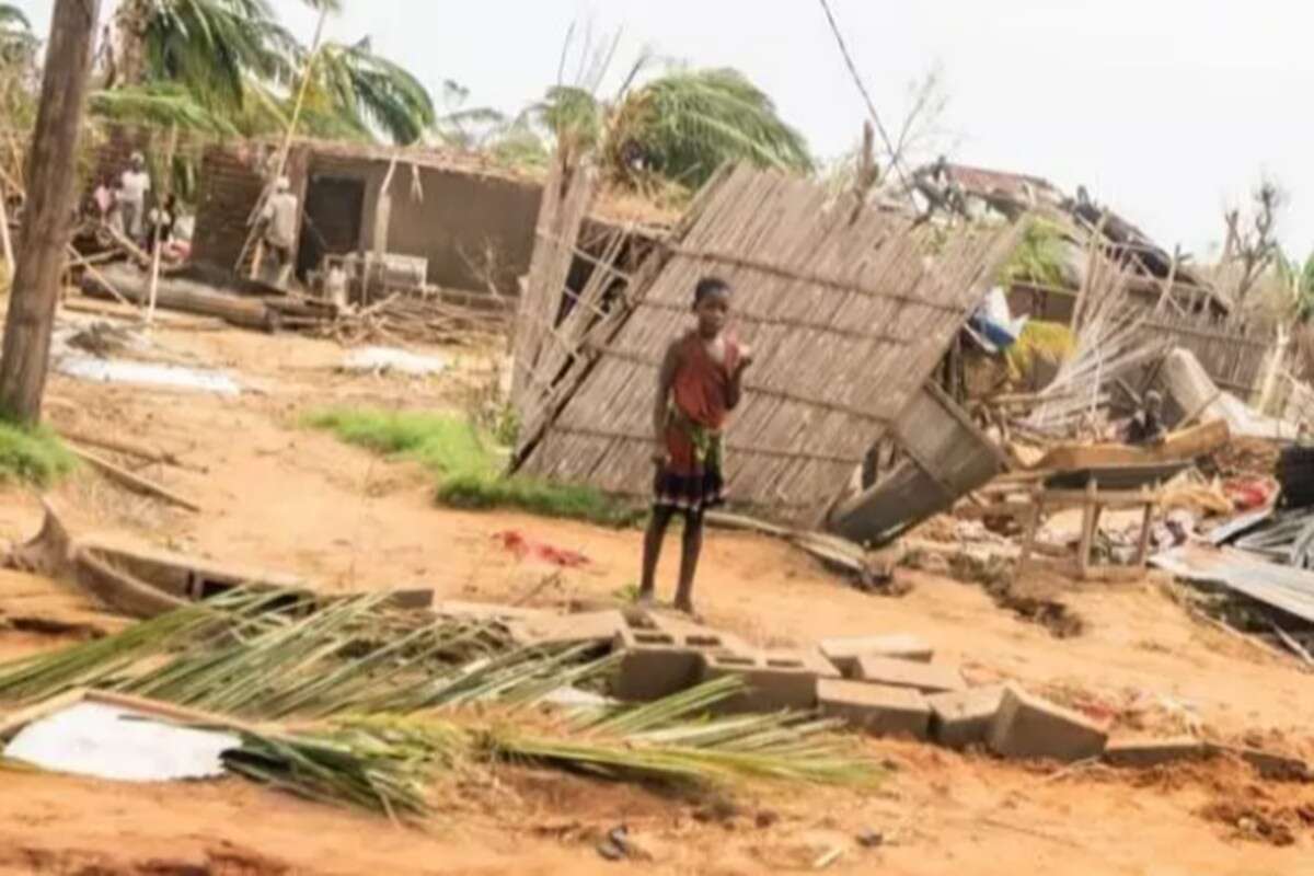 Ciclone Chido deixa 70 mortos e destrói 40 mil casas em Moçambique