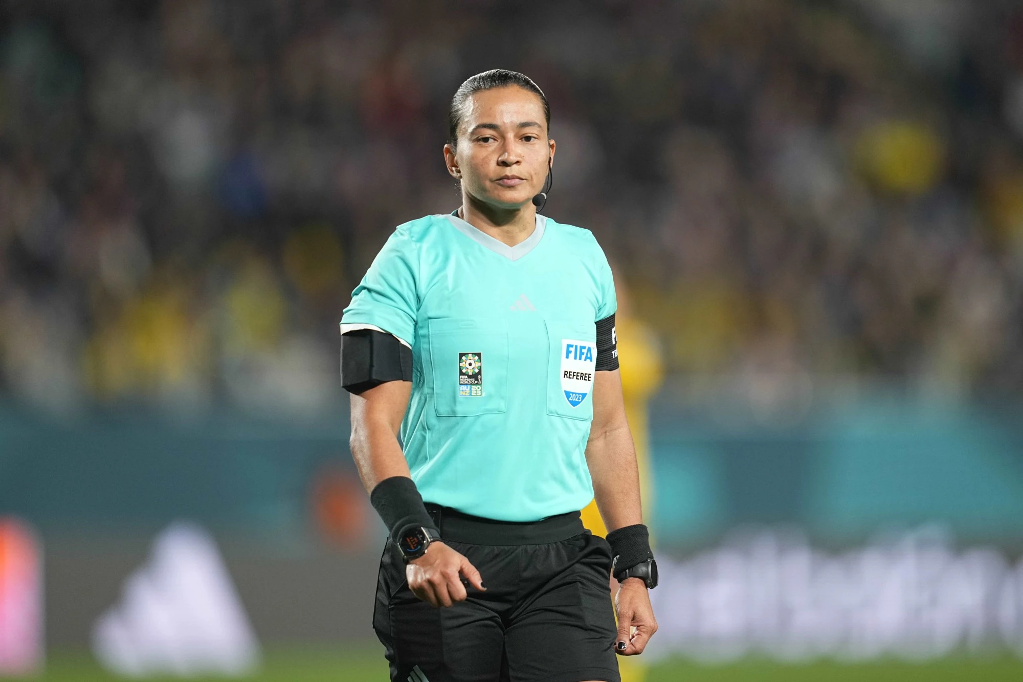 Membros de clube equatoriano criticam Edina Alves com falas machistas
