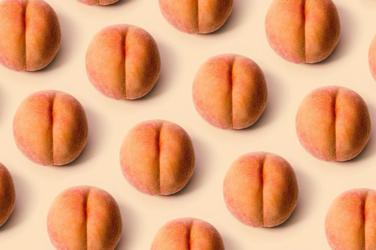 Pelo bumbum: 7 posições para um sexo anal gostoso e sem dor