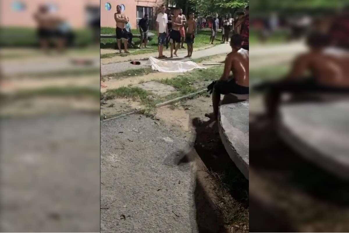 Jovem de 17 anos é baleado e morto, enquanto comprava refrigerante