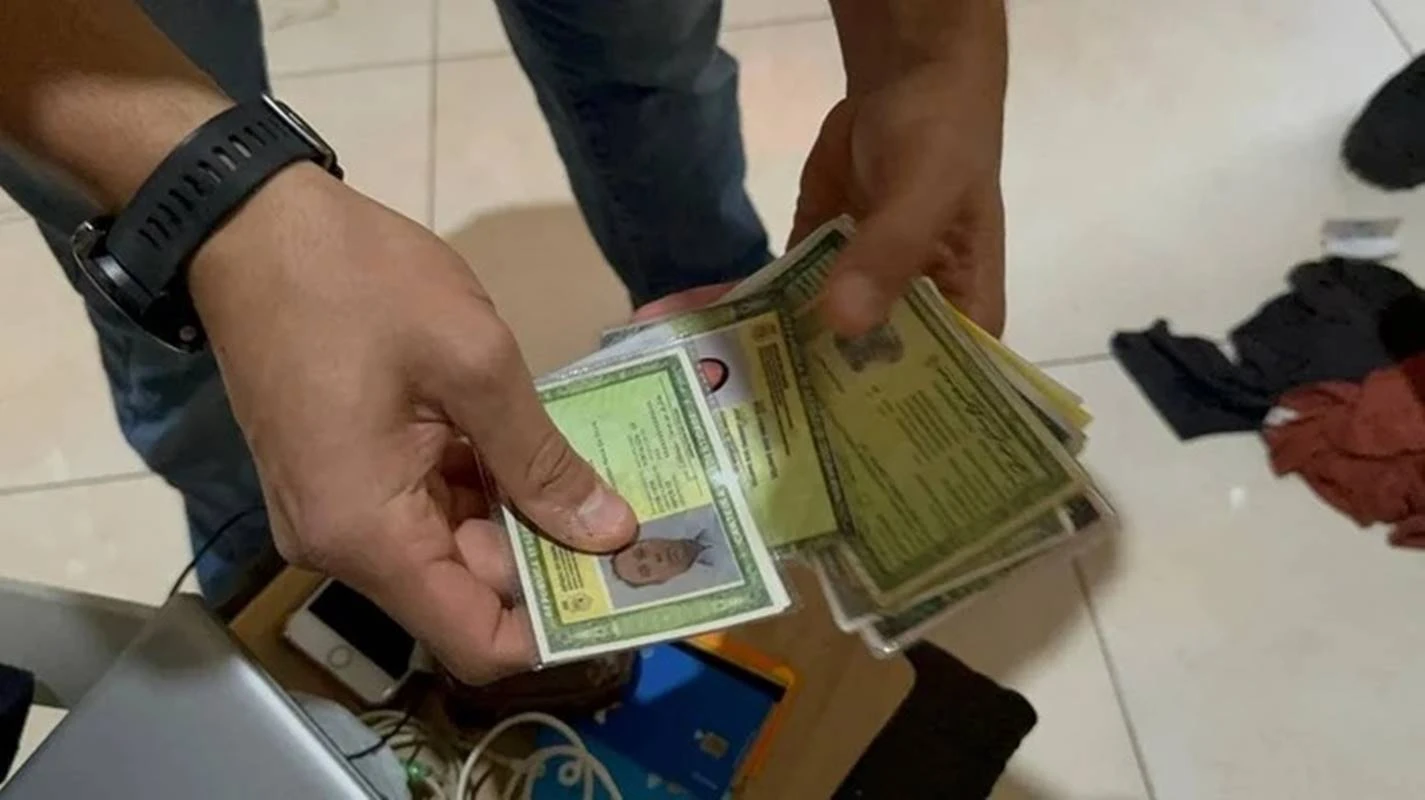 Casal de atores é preso suspeito de desviar valores doados para o RS