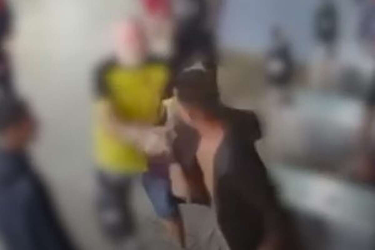 Homem é esfaqueado 9 vezes durante briga em terminal de ônibus. Vídeo