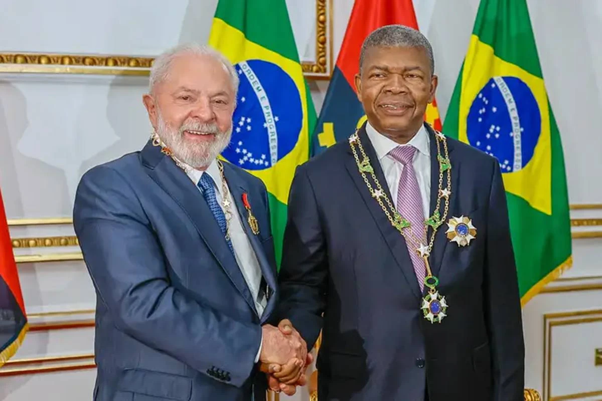 Lula recebe presidente da Angola, importador de aço e carne brasileira