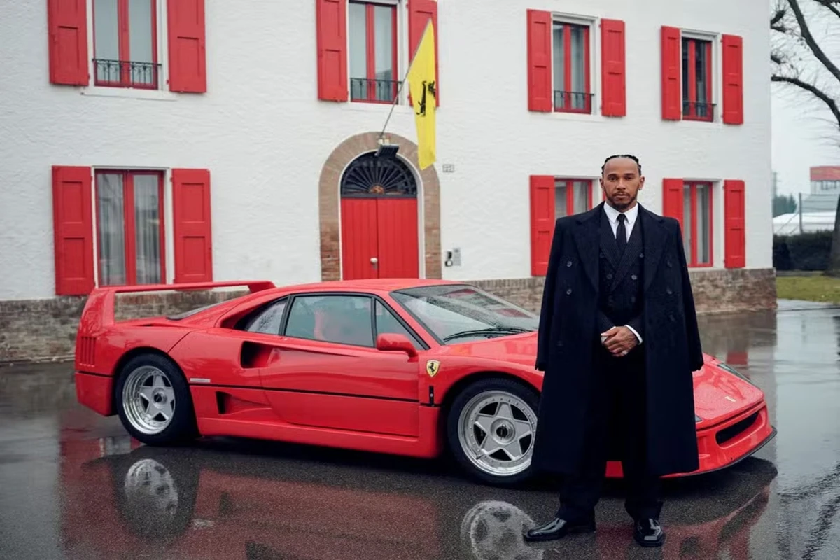 Hamilton diz que vendeu coleção de carros avaliada em R$ 93,5 milhões