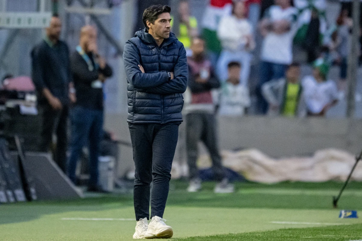 Abel Ferreira comenta sobre mudanças na escalação do Palmeiras
