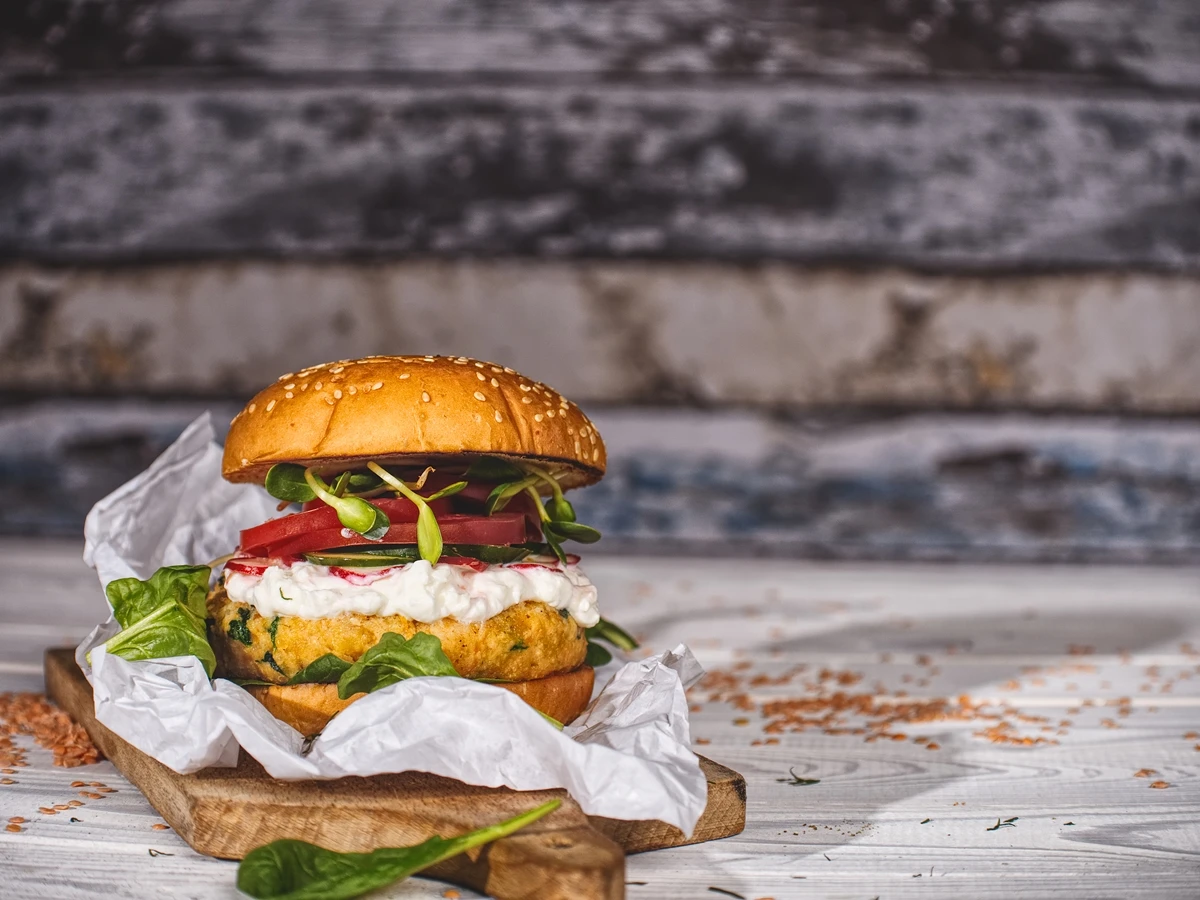 Receita de hambúrguer de lentilha: sem carne, mas cheio de proteína
