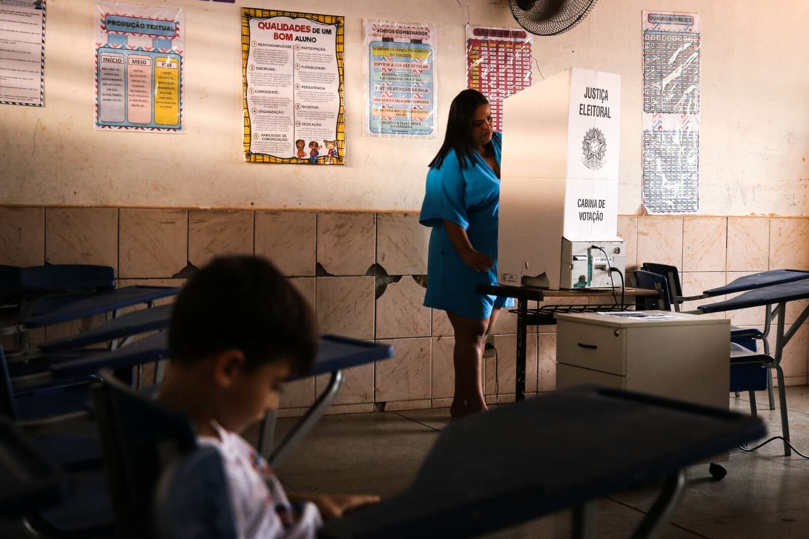 Limpeza e poucas filas marcam a eleição em Santo Antônio do Descoberto