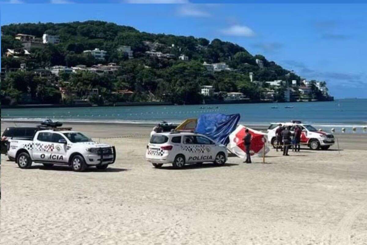 Jovem é morto baleado na cabeça em frente à namorada no Guarujá