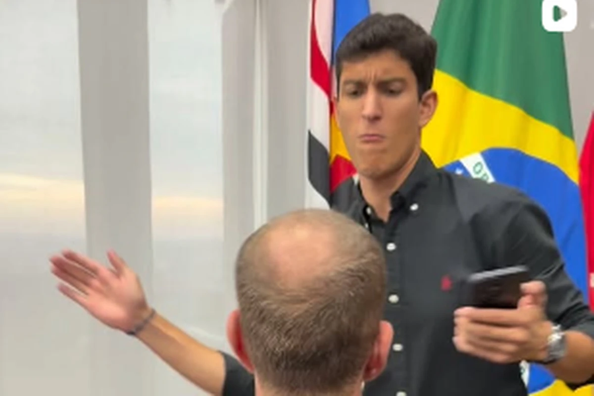 Ator de TikTok perde cargo na prefeitura após Manga ser afastado