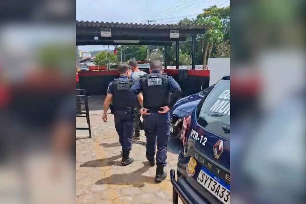 Tutor é preso após agredir pit-bull e alegar “correção física”