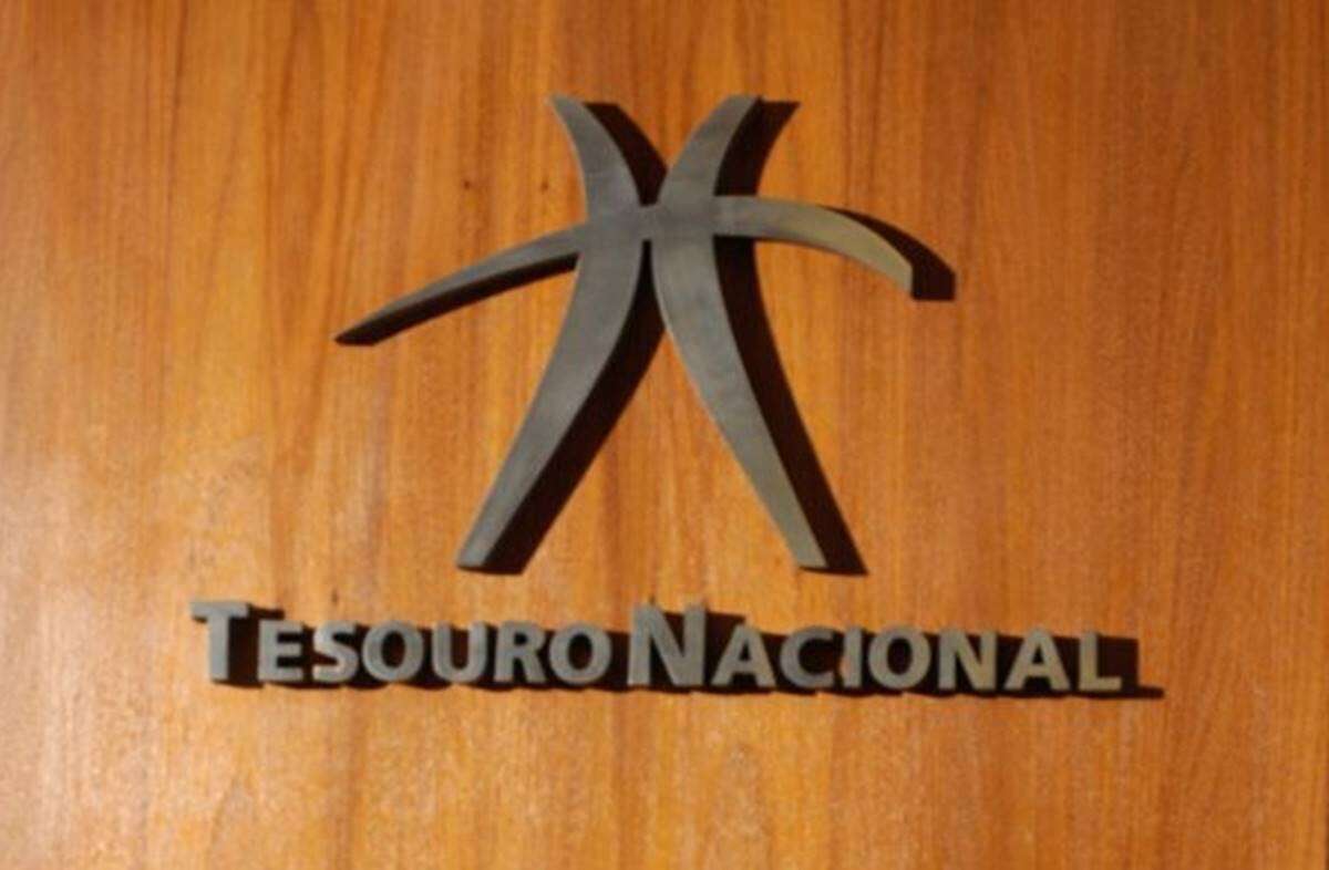 Tesouro exonera servidores grevistas que pediram entrega de cargos