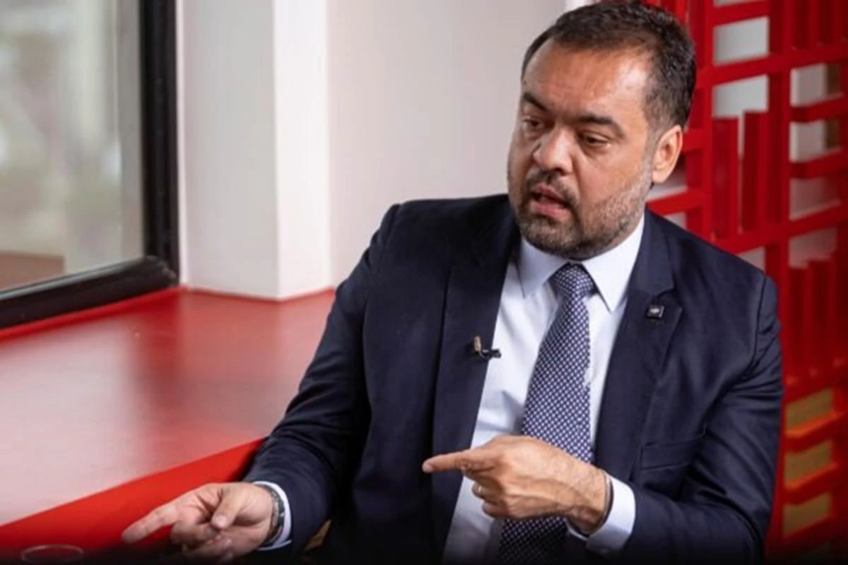 Castro diz que tentou falar duas vezes com Lewandowski, sem resposta