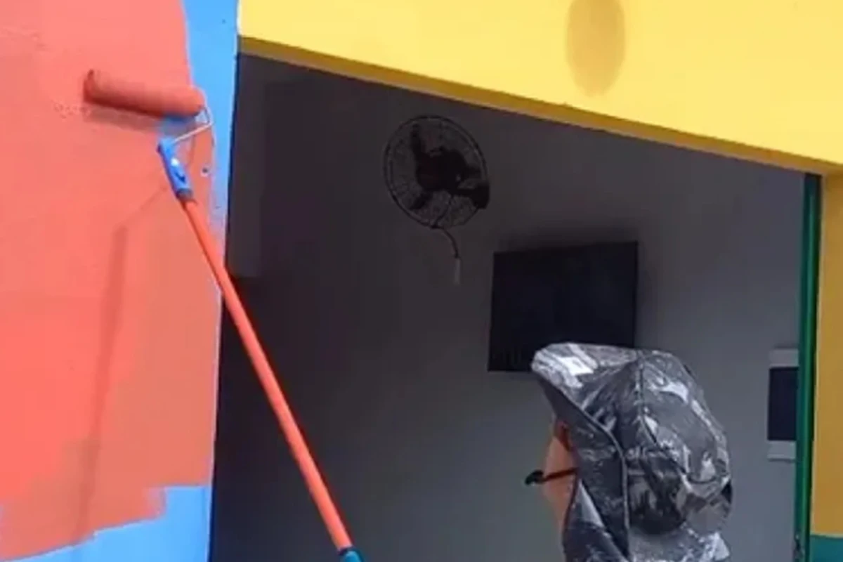 Prefeito petista troca verde e amarelo e pinta município de vermelho