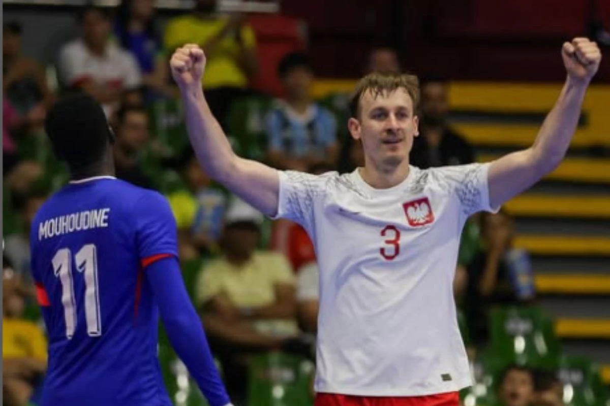 Copa das Nações de Futsal: Polônia vence a França e avança para final