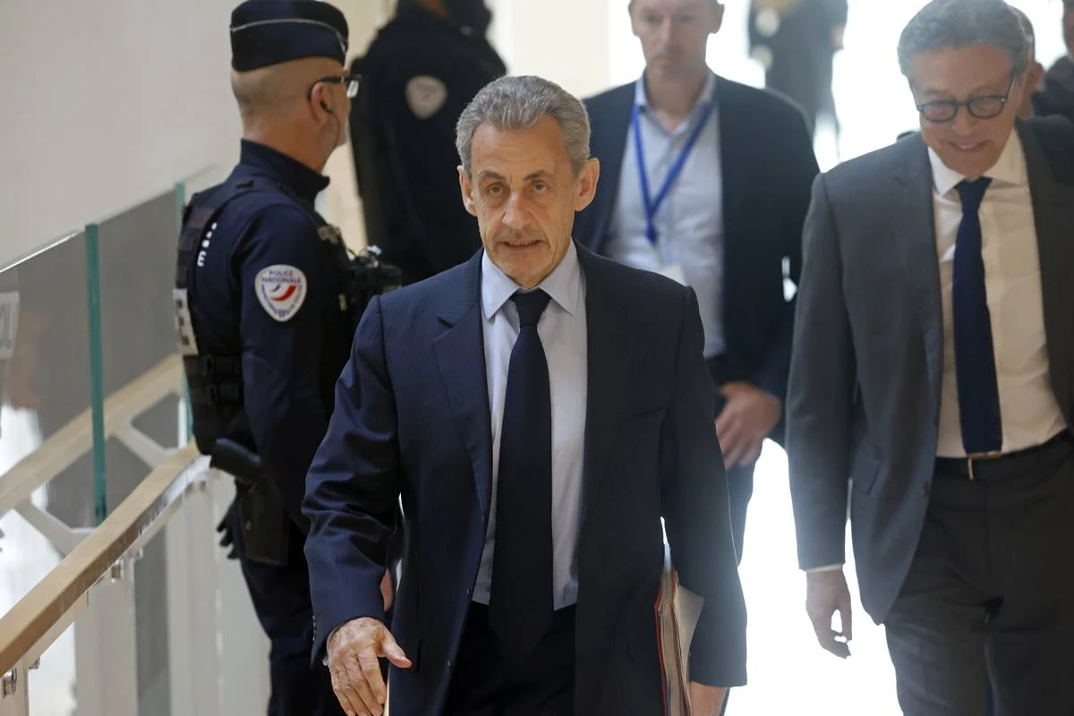 Sarkozy está às vésperas de ser preso (por Raquel Villaecija)