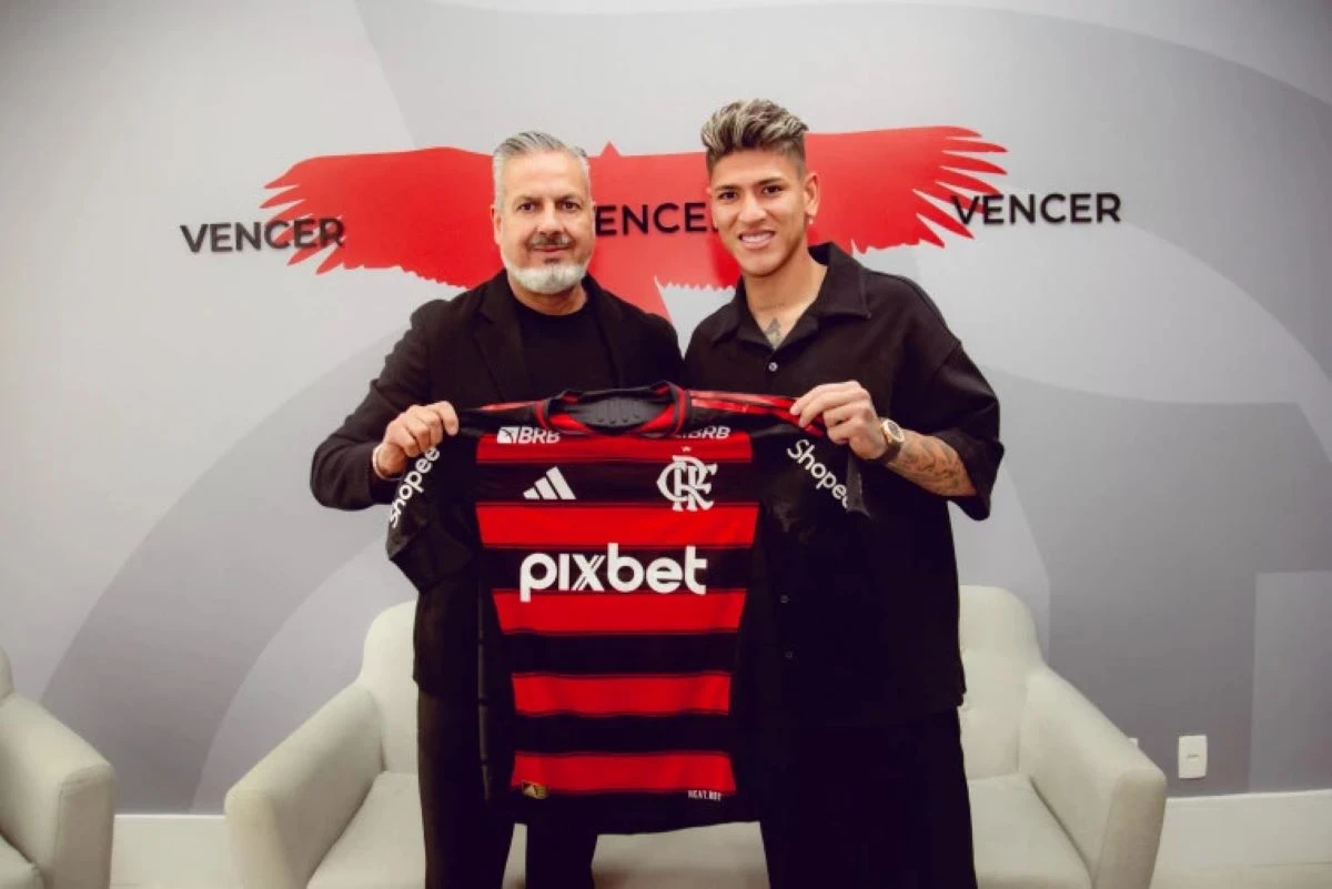 Entenda porque Jorge Carrascal optou por jogar no Flamengo