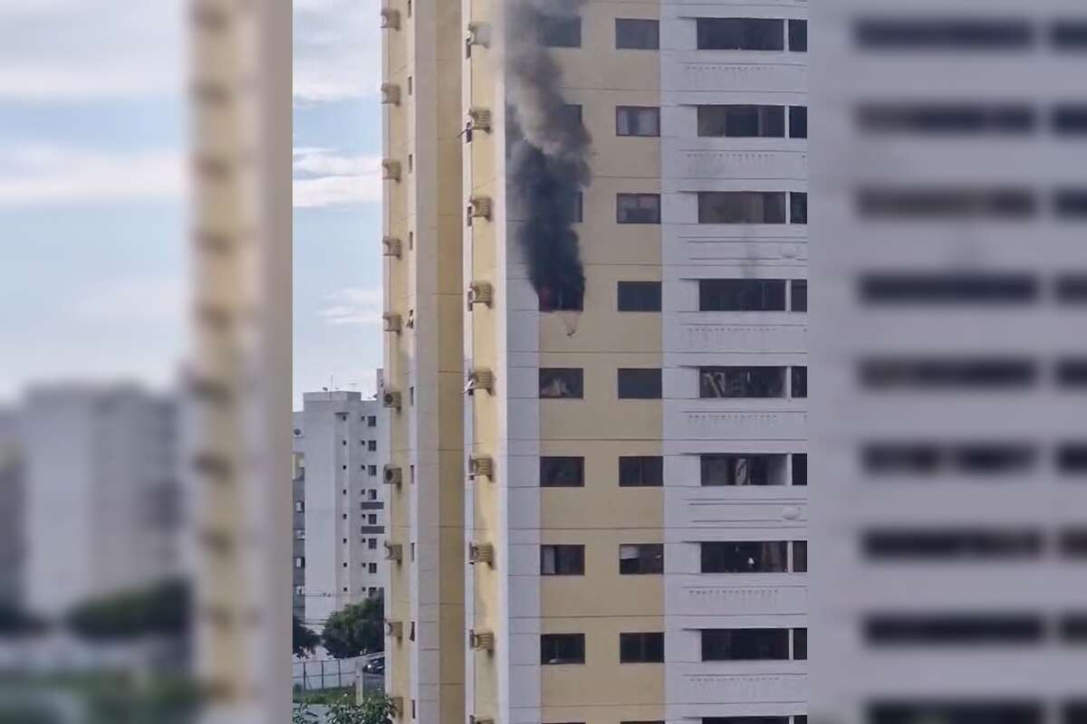 Vídeo: incêndio atinge apartamento em Águas Claras e mata cachorro