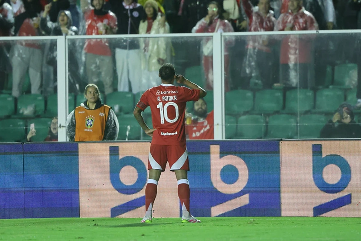 Em jogão, Internacional goleia o Maracanã e avança na Copa do Brasil