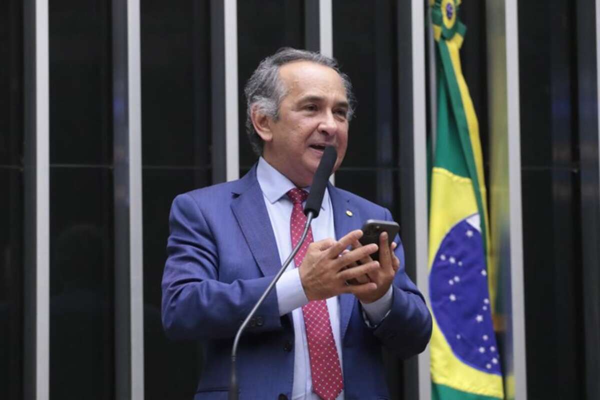 Emenda de deputado beneficiou ONG presidida por secretário de gabinete