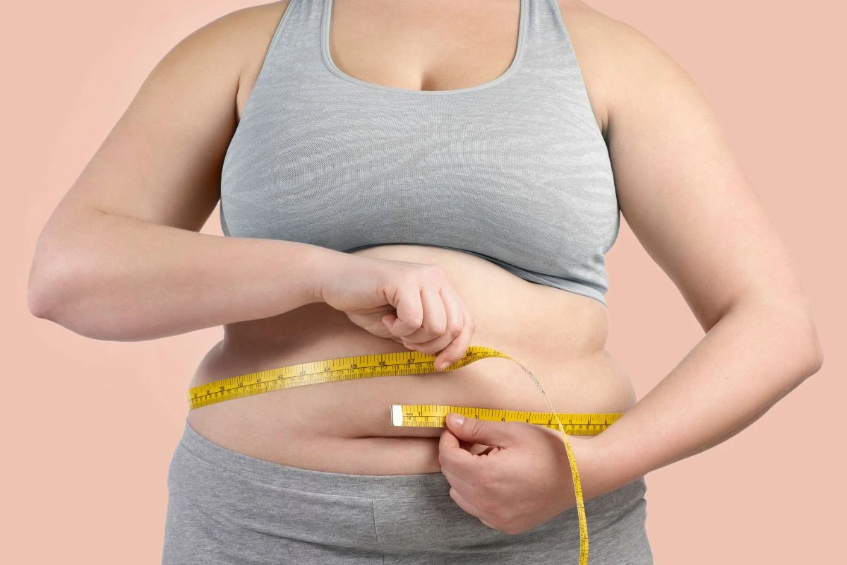 Três alimentos que você deve cortar para perder gordura abdominal