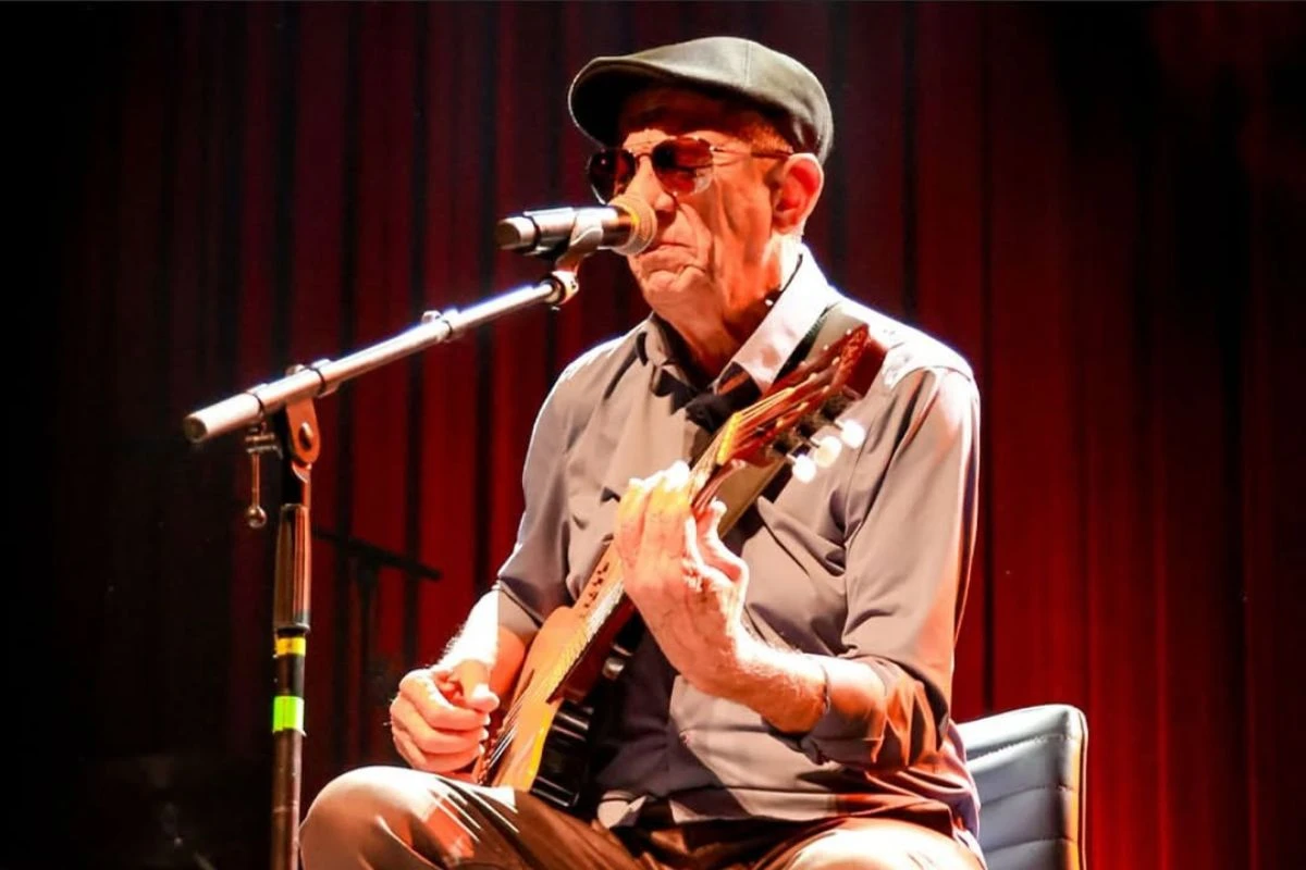 Dono de uma voz marcante, Fagner se apresenta no Estilo Brasil