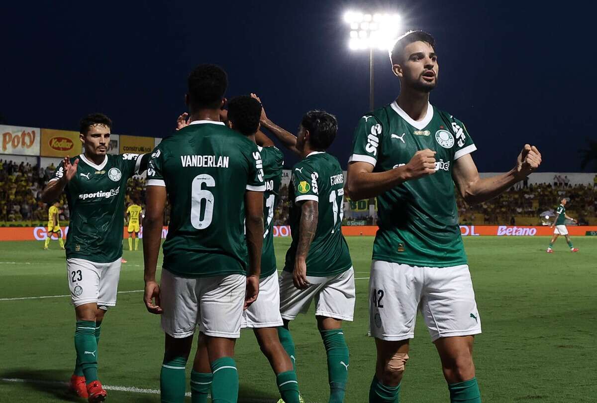 Palmeiras vence e avança para as quartas do Paulista; veja resultados