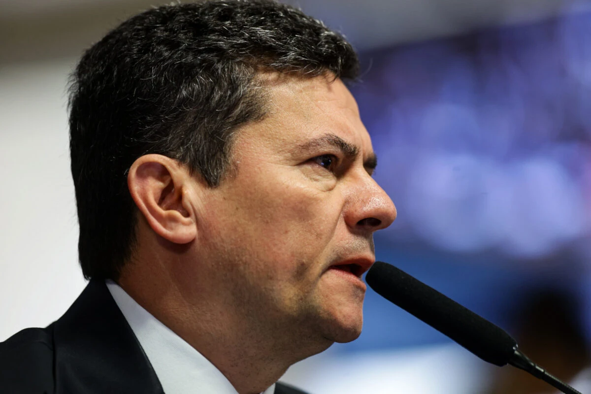 Moro chama Lula de hipócrita por vetar projeto que ele votou contra