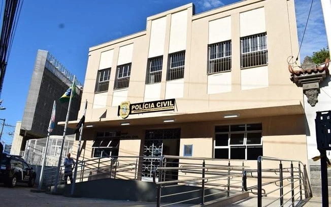 Polícia investiga grupo que negocia certificado de Crisma por R$ 25
