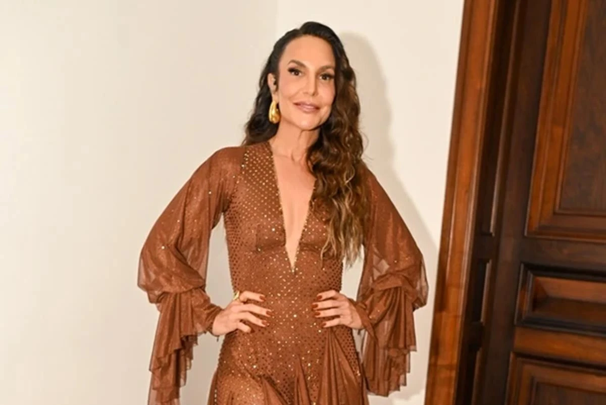 Como é a famosa mansão de Ivete Sangalo na Bahia? Confira fotos