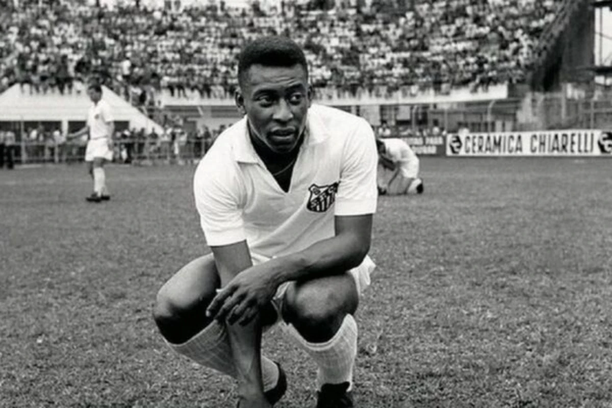 Entenda como a fama de Pelé já salvou o fotógrafo Sebastião Salgado