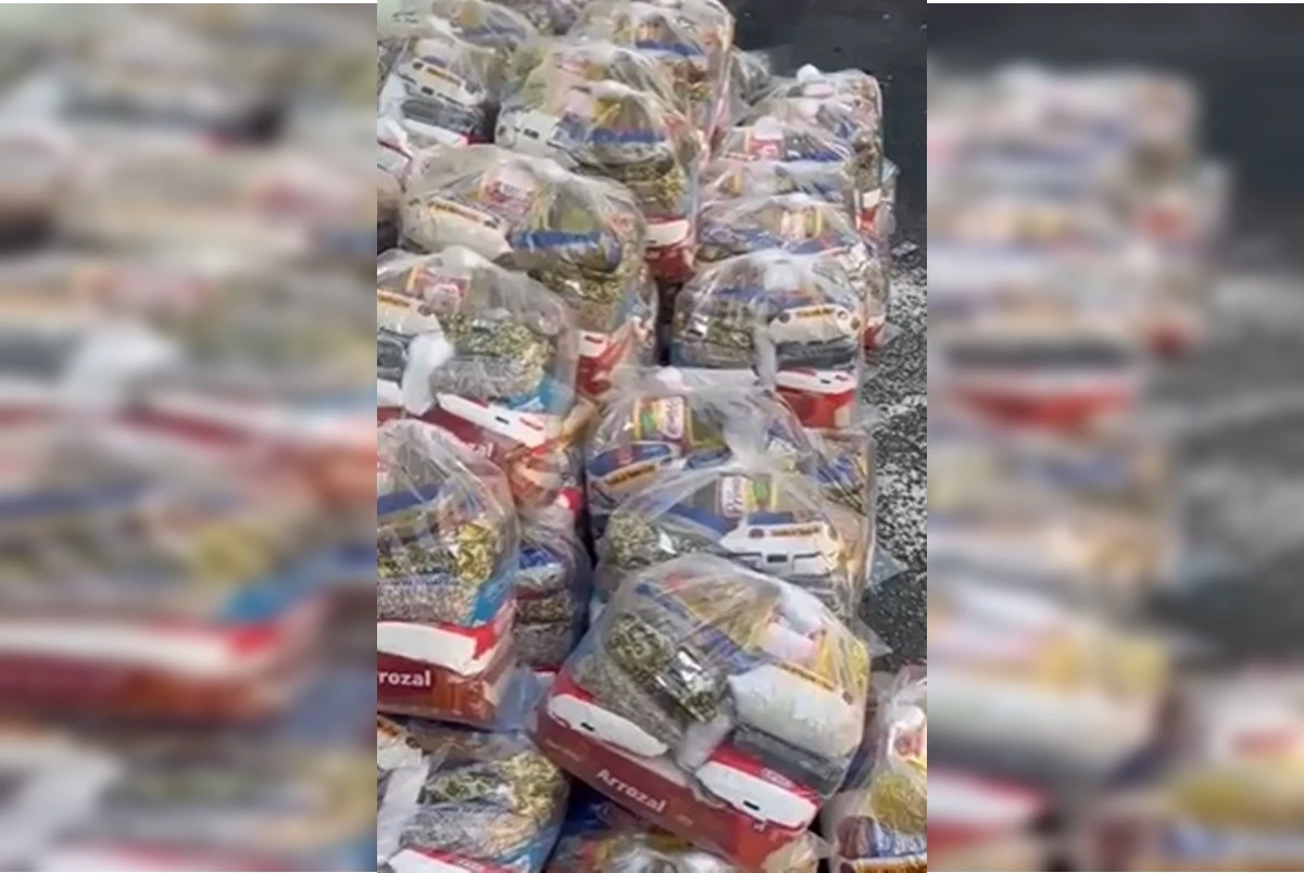 CV entrega cestas básicas para subornar moradores de favela no Rio