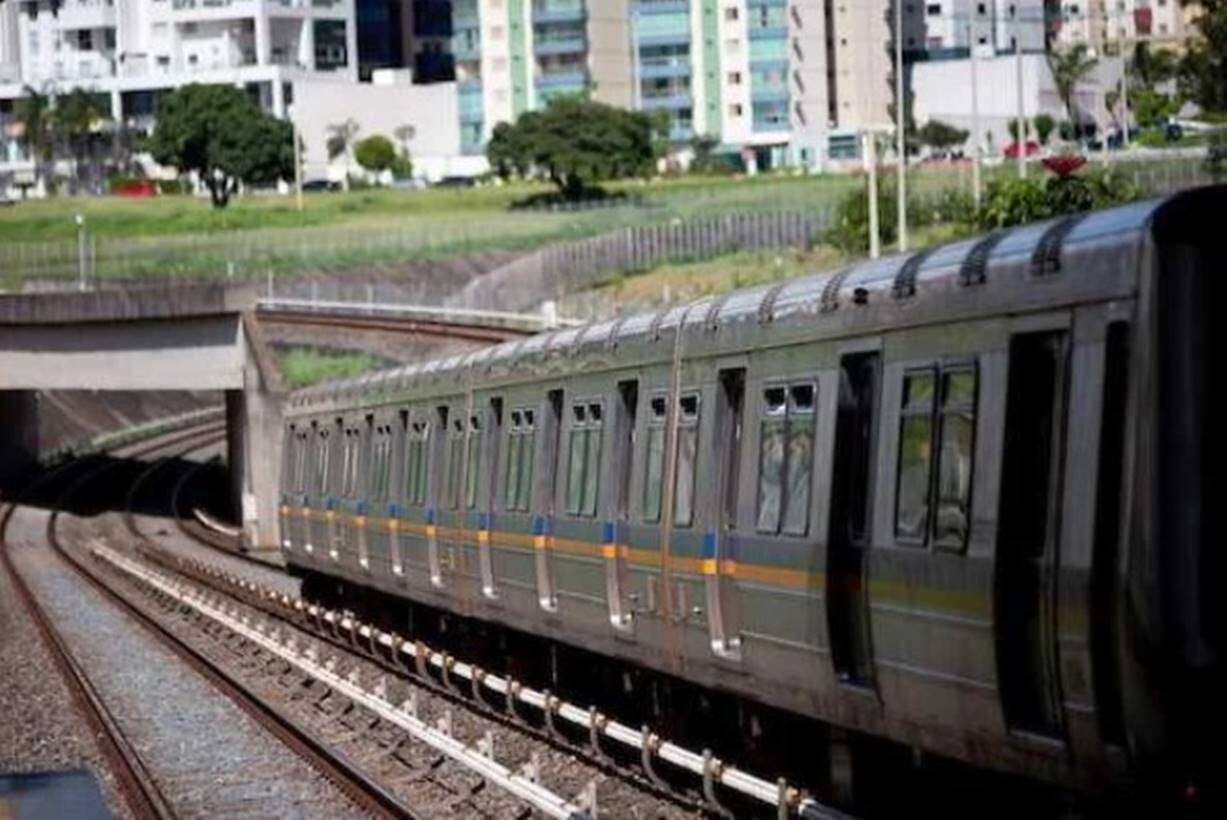 Duas estações de metrô no DF são fechadas devido a fatores climáticos