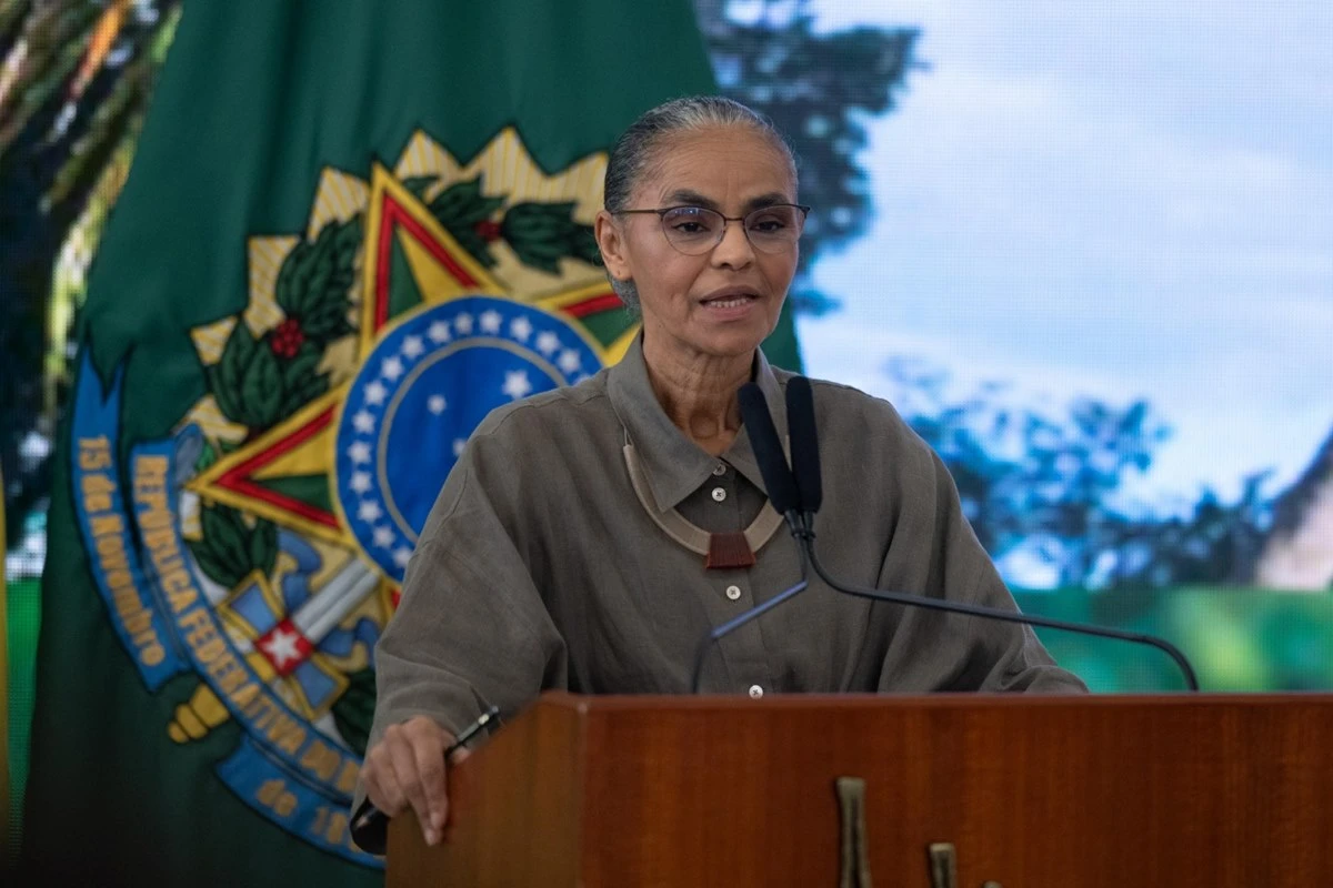 Senado: “Meu lugar é onde todas as mulheres devem estar”, diz Marina