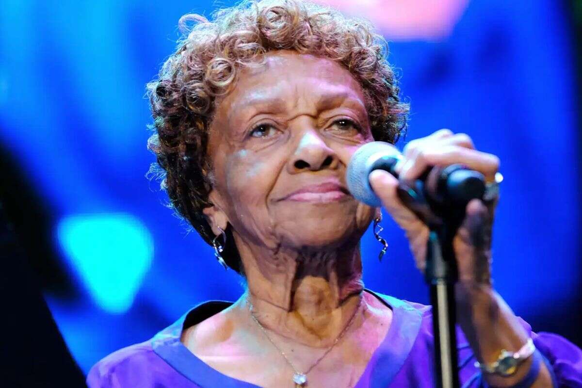 Cantora gospel, mãe de famosa artista, morre aos 91 anos