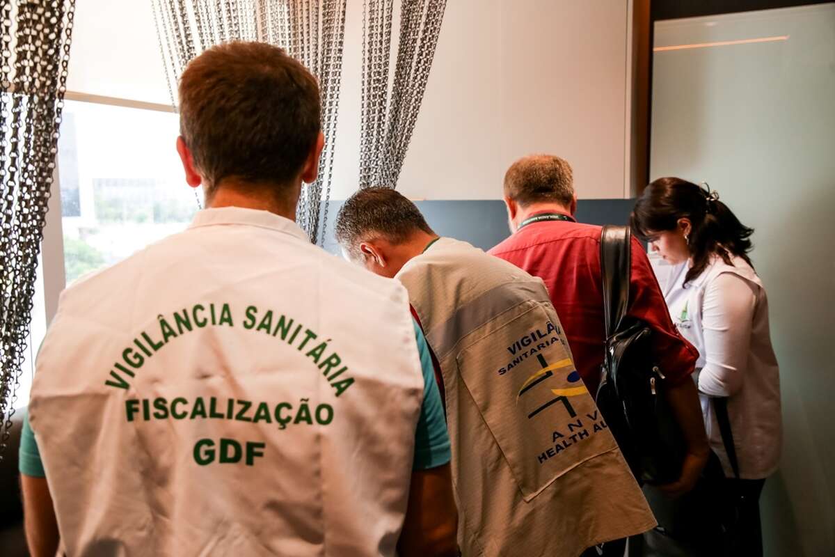 Vigilância Sanitária fiscaliza clínicas que usam PMMA incorretamente