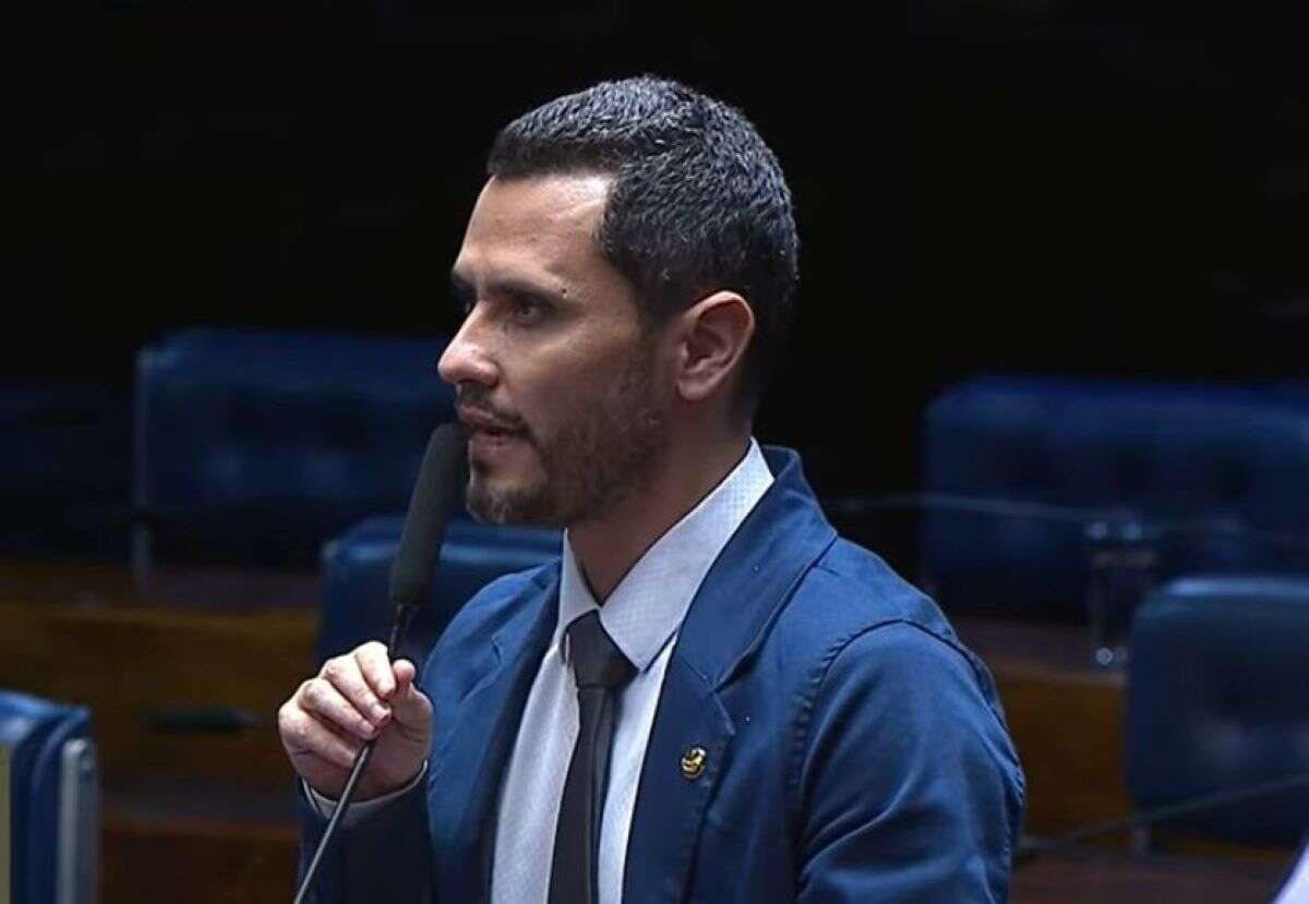 Senador bolsonarista apoia projeto de Lula para isentar IR. Vídeo