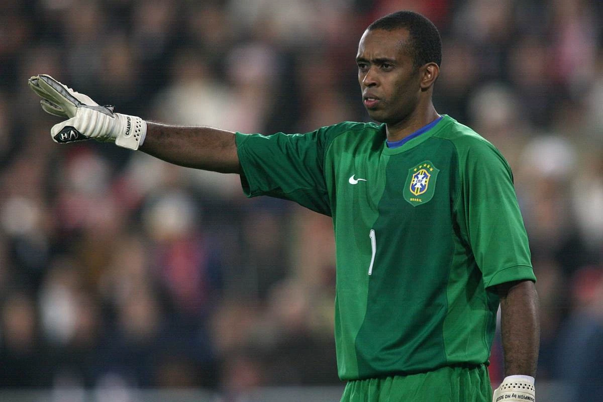 Ex-goleiro da Seleção Brasileira é condenado por violência psicológica