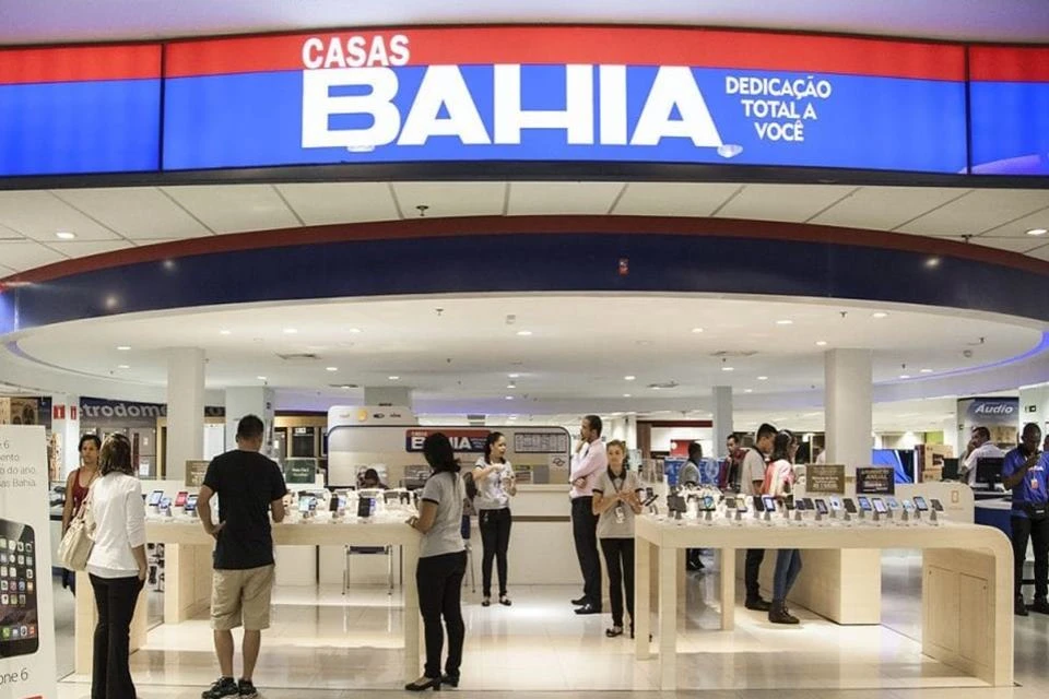 Casas Bahia tenta escapar de multa milionária após usar marca que já tinha dono