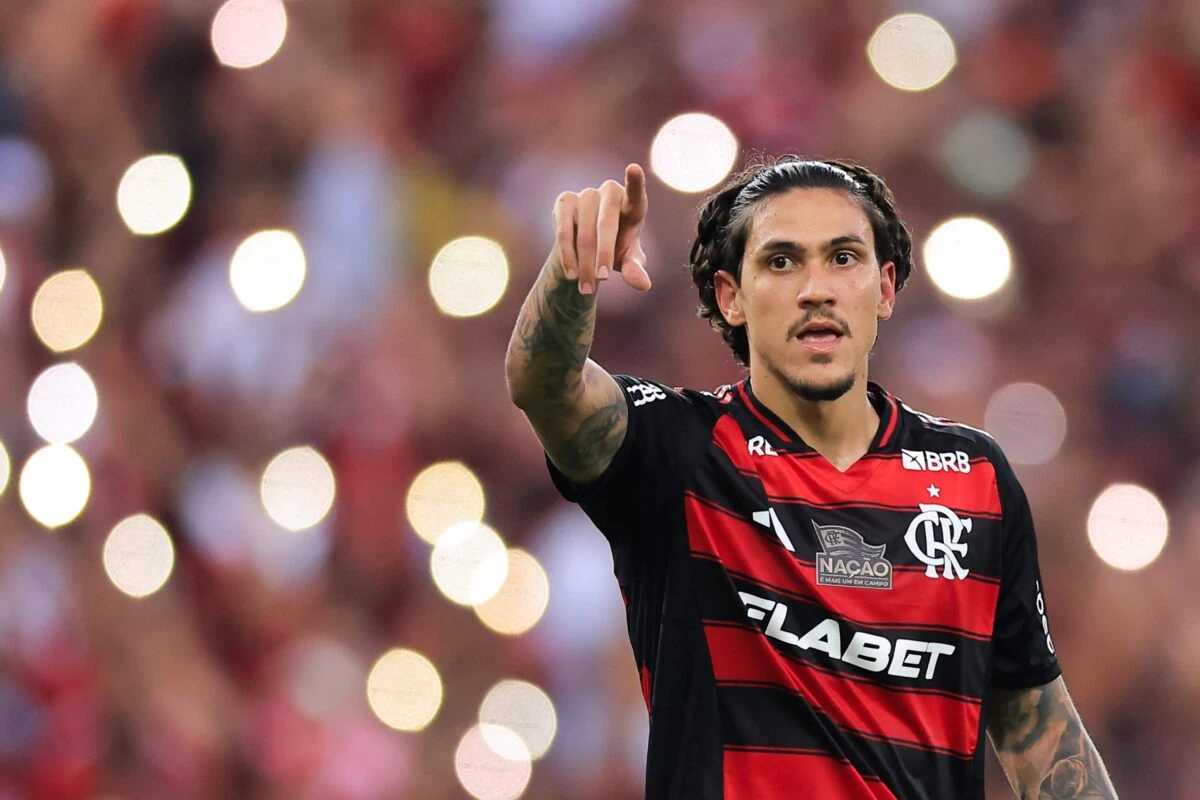 Imobilização impede que Pedro atue pelo Flamengo diante do Fortaleza